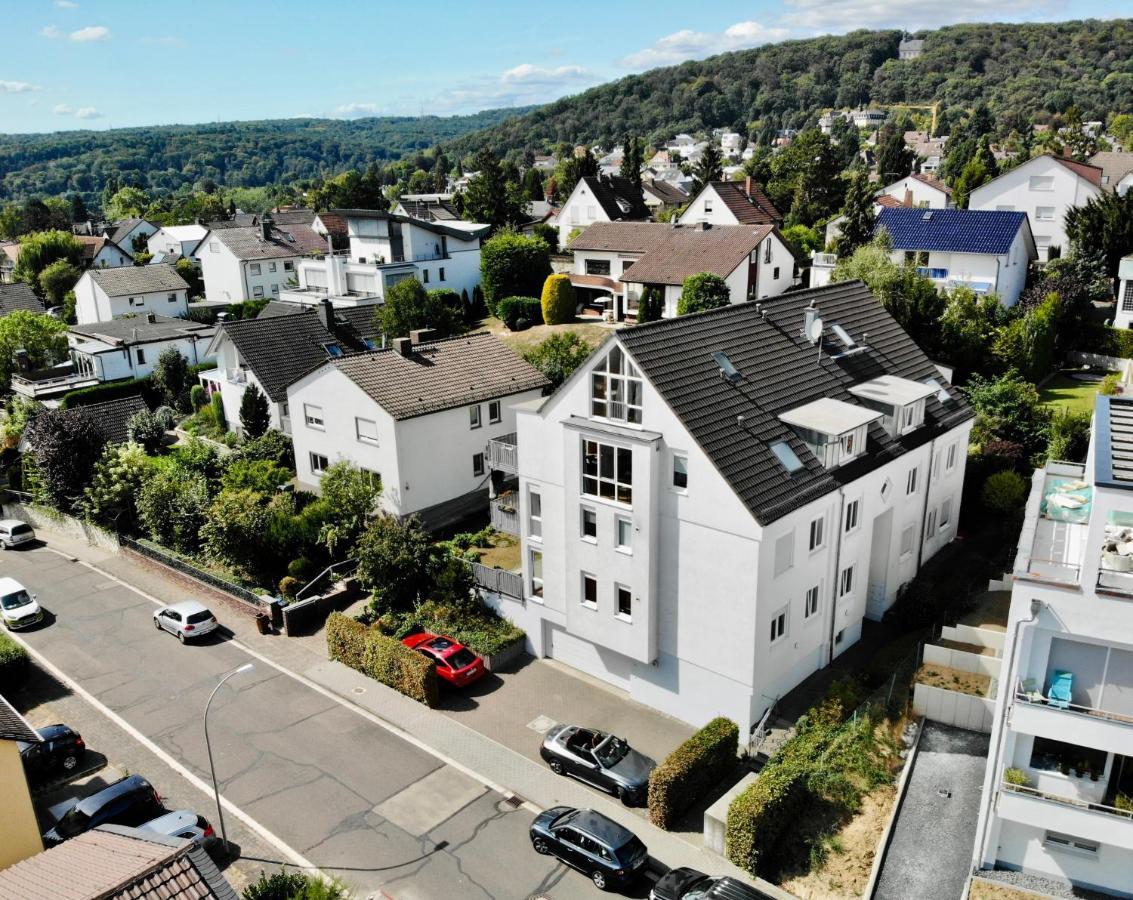 The Beverly Hills Of Frankfurt In Hofheim Penthouse Or Garden Exteriör bild