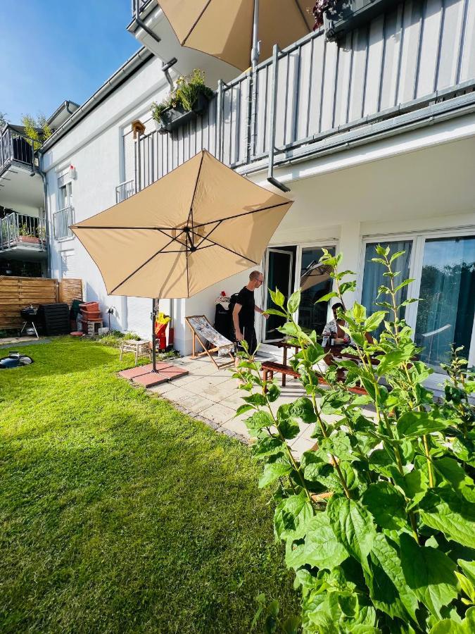 The Beverly Hills Of Frankfurt In Hofheim Penthouse Or Garden Exteriör bild
