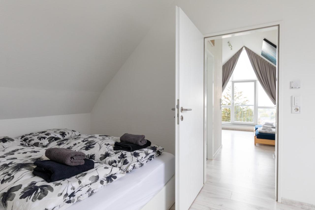 The Beverly Hills Of Frankfurt In Hofheim Penthouse Or Garden Exteriör bild